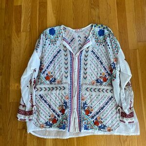 JOHNNY WAS Beautifully Embroidered Button *FLAWED* Shirt Size Medium